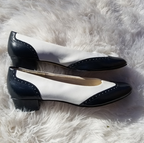 Wing tip heel - Picture 2 of 4